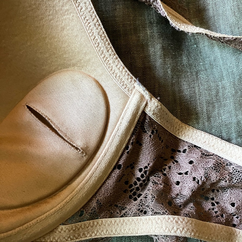 VGUC Thirdlove plunge bra- twilight (discontinued color) - Picture 13 of 14